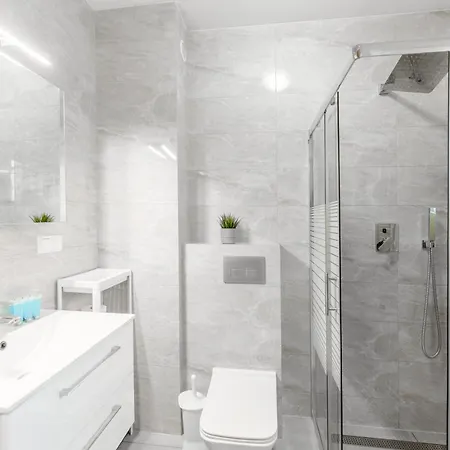 Baltica Maisonette #2 *